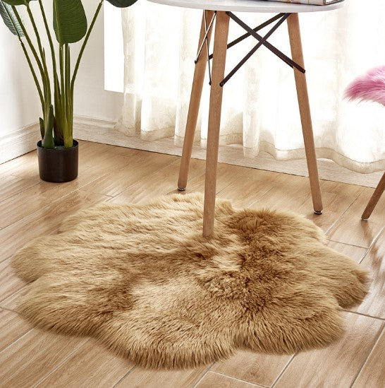 Plum Blossom Long Plush Carpet for Home Use